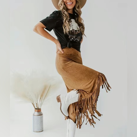 Brown Tassel Hem Midi Skirt - Picture 5 of 5